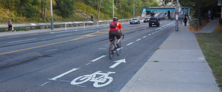Toronto's Bike Lanes – What It's Like to Ride a Bike in Toronto in the Winter