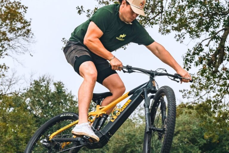 Photo Electric Mountain Bike